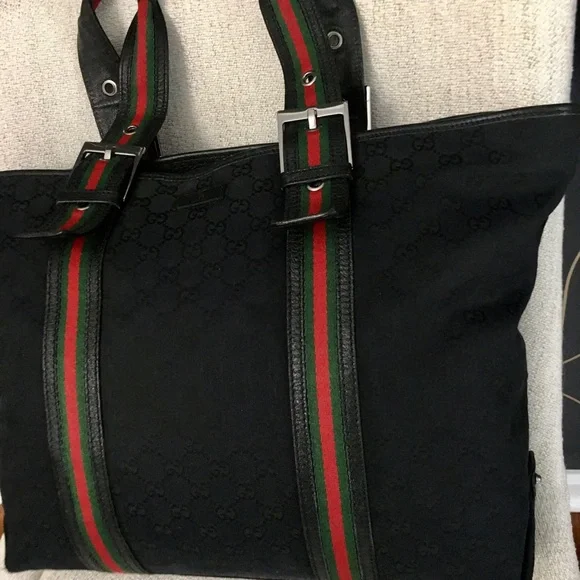 Authentic Gucci black monogram canvas tote bag - Picture 5 of 16